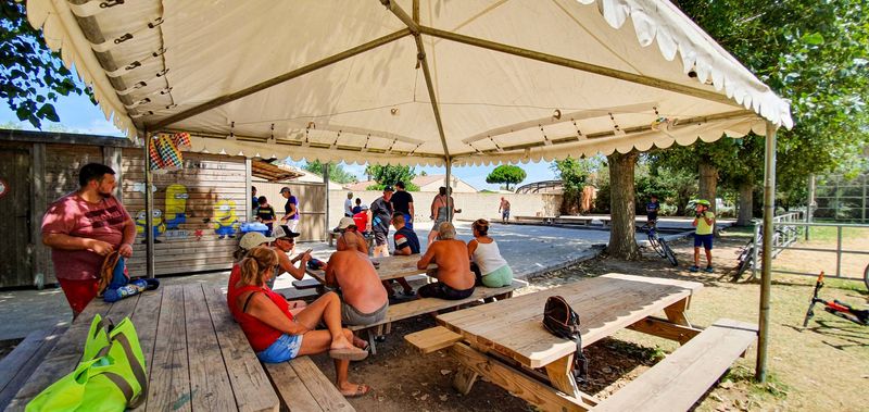 camping et pétanque au Mas de la Plage bord de plage et proche de Béziers